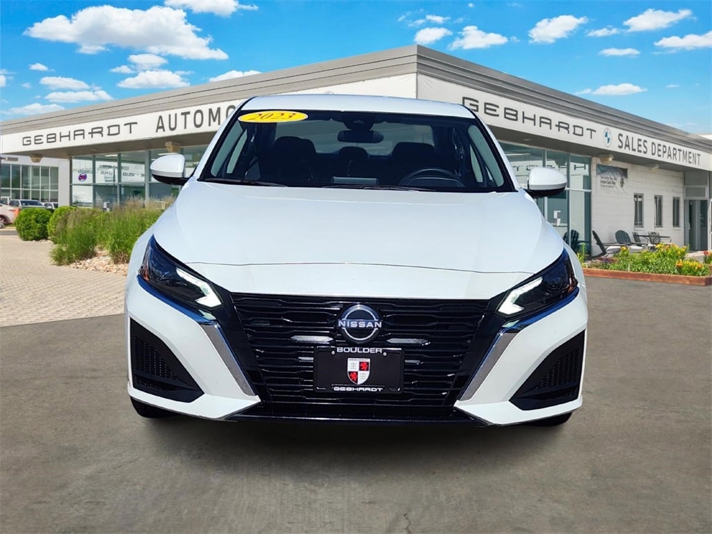 Used 2023 Nissan Altima 2.5 SV Sedan