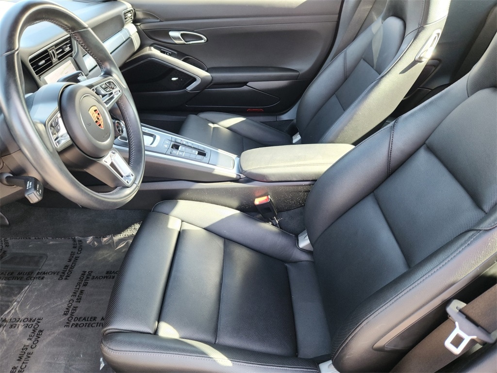 Image of 2018 Porsche 911 Targa 4S Coupe