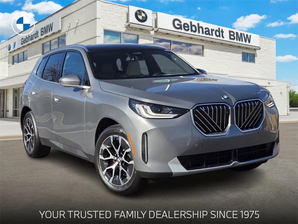 2026 BMW X3 30's photo