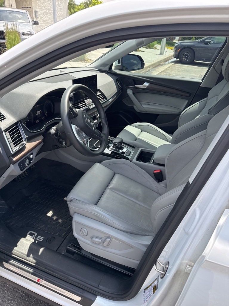 Image 2 of 2023 Audi Q5 e 55 Prestige SUV