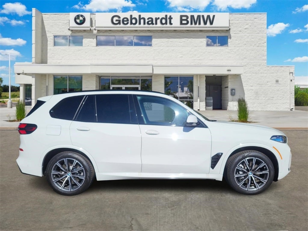 New 2026 BMW X5 xDrive50e SUV