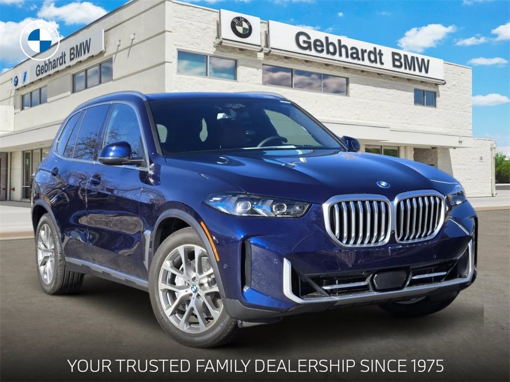 2026 BMW X5 50e's photo