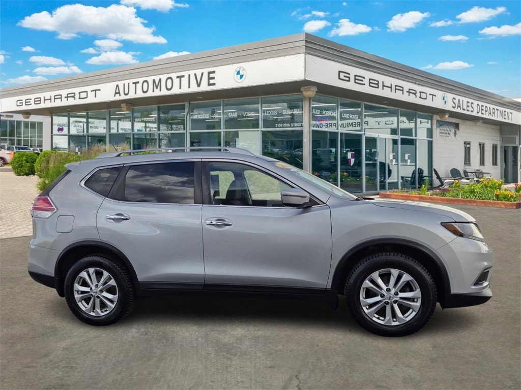 Used 2016 Nissan Rogue SV SUV