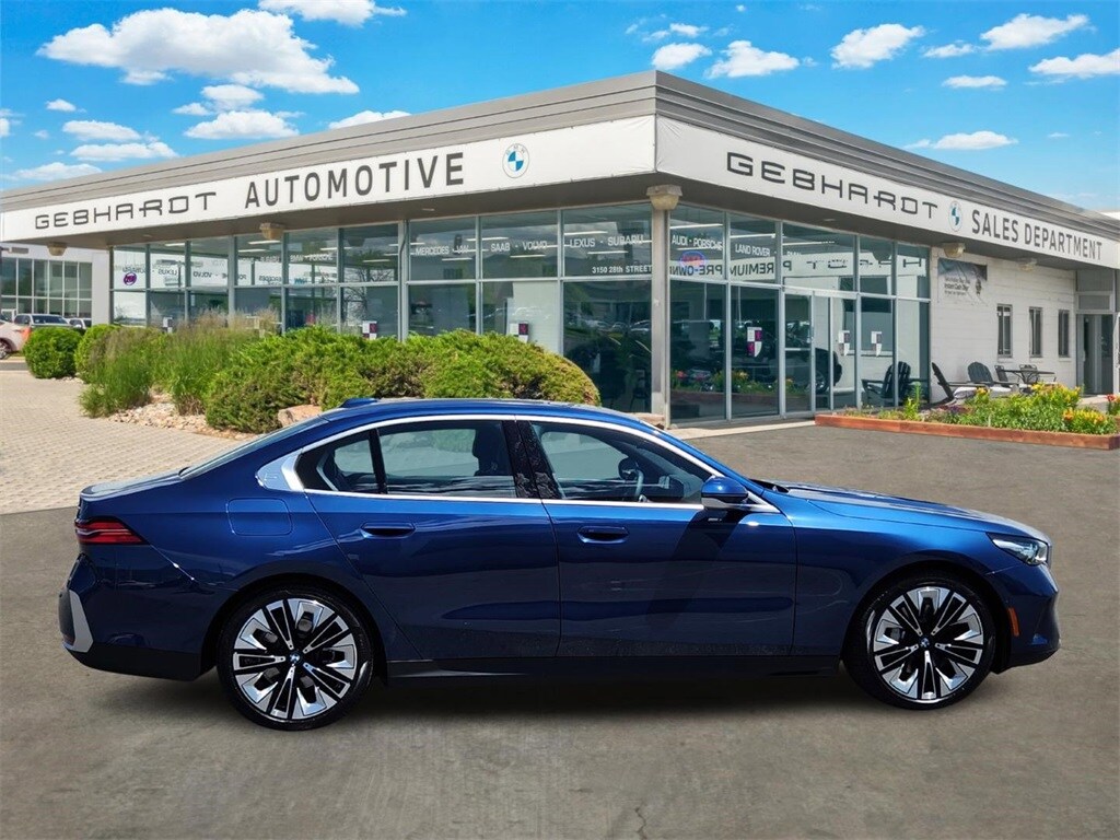 2024 Bmw 530i photo 2