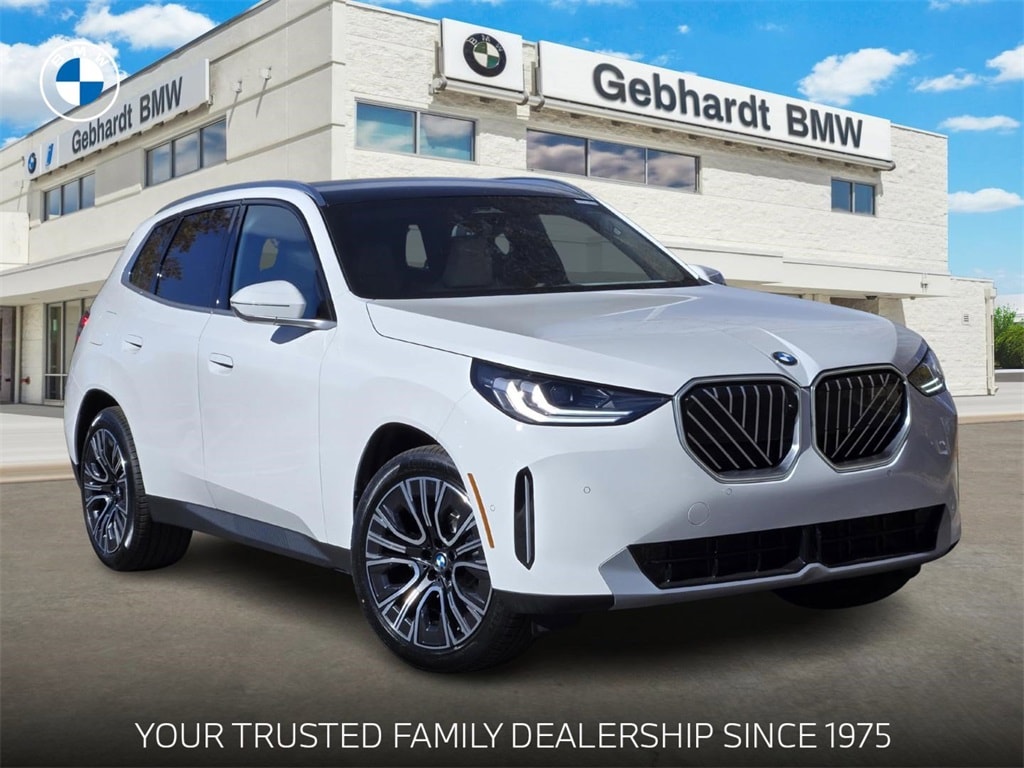 2026 BMW X3 30's photo