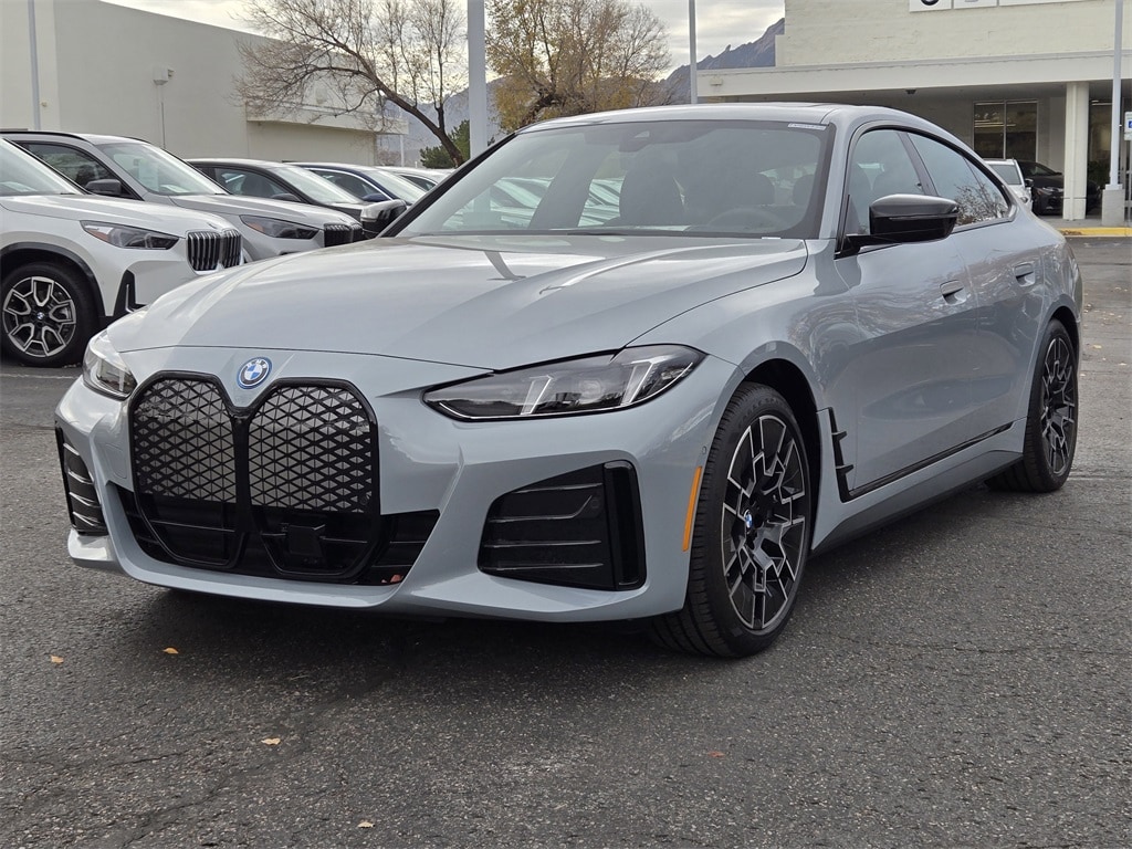 New 2025 BMW i4 xDrive40 Hatchback
