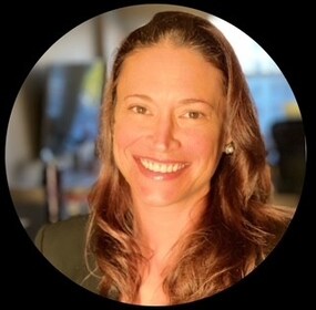 Staff member Aileen Bell from ID_d8f8c1