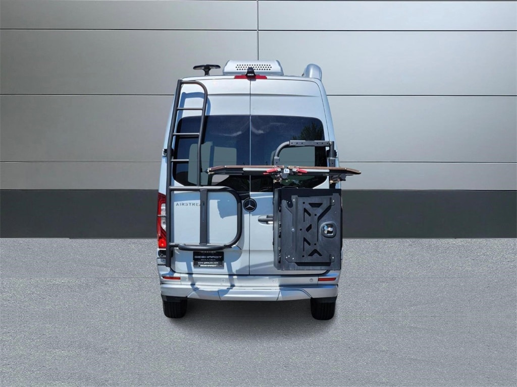 Image of 2021 Mercedes-Benz Sprinter 2500 Cargo 144 WB Van
