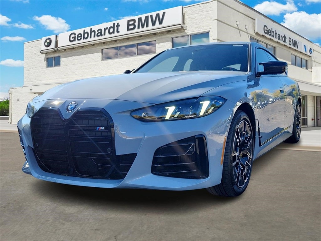 New 2025 BMW 4 Series M440i xDrive Hatchback