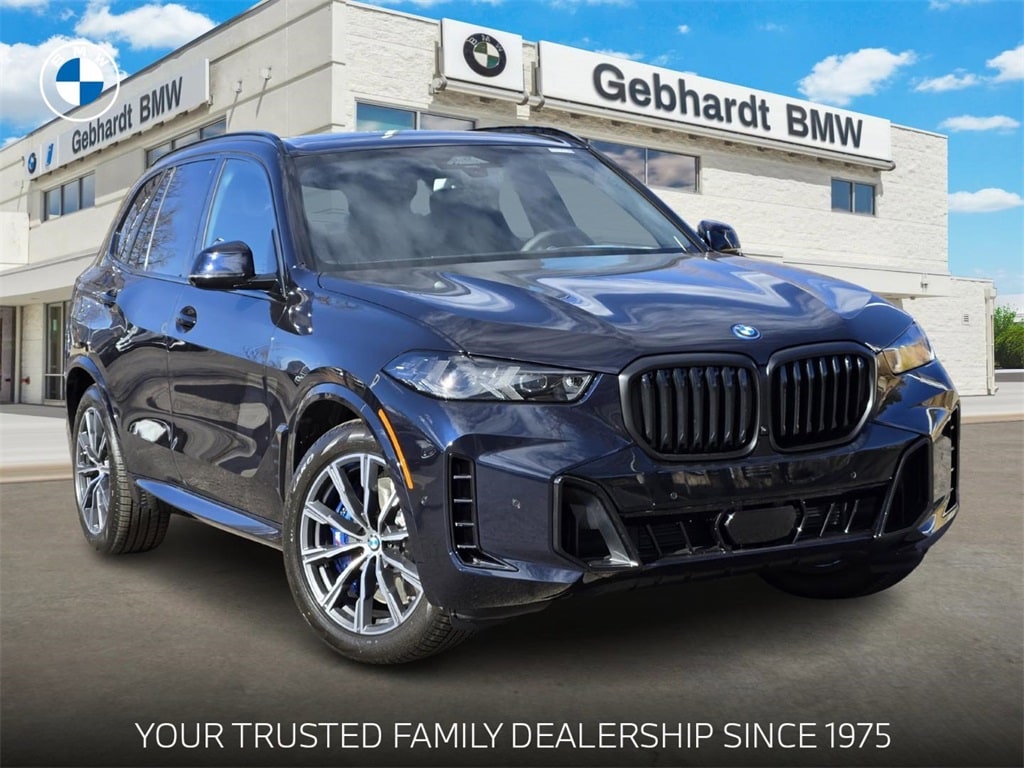 2026 BMW X5 50e's photo