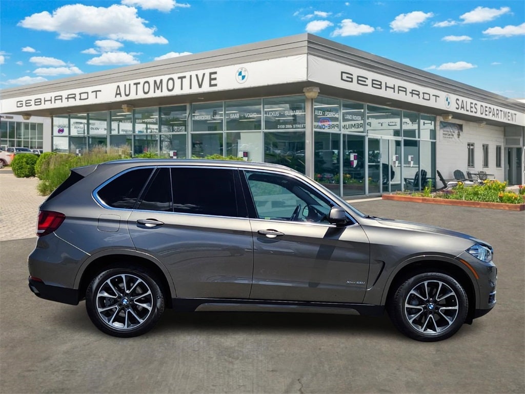 Image 4 of 2017 BMW X5 xDrive50i SUV