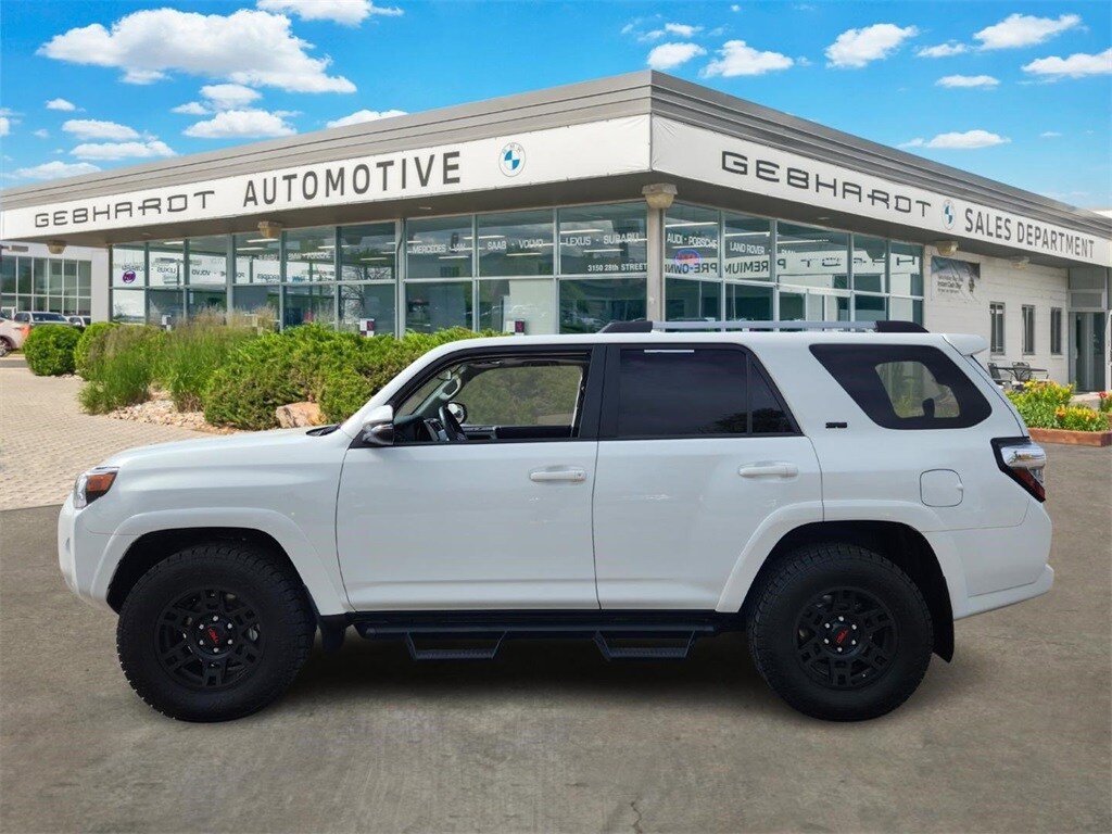 2021 Toyota 4Runner SR5 Premium photo 4