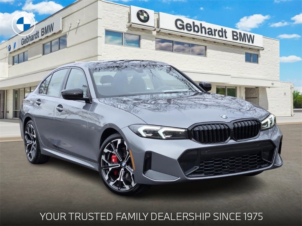 2026 BMW 3 Series 330i's photo