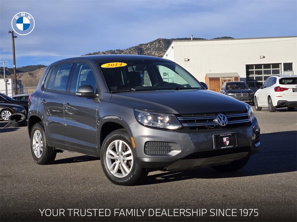 2014 Volkswagen Tiguan S's photo