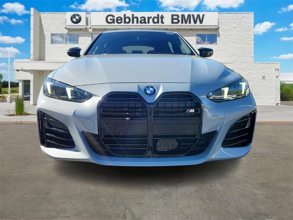 New 2025 BMW 4 Series M440i xDrive Hatchback