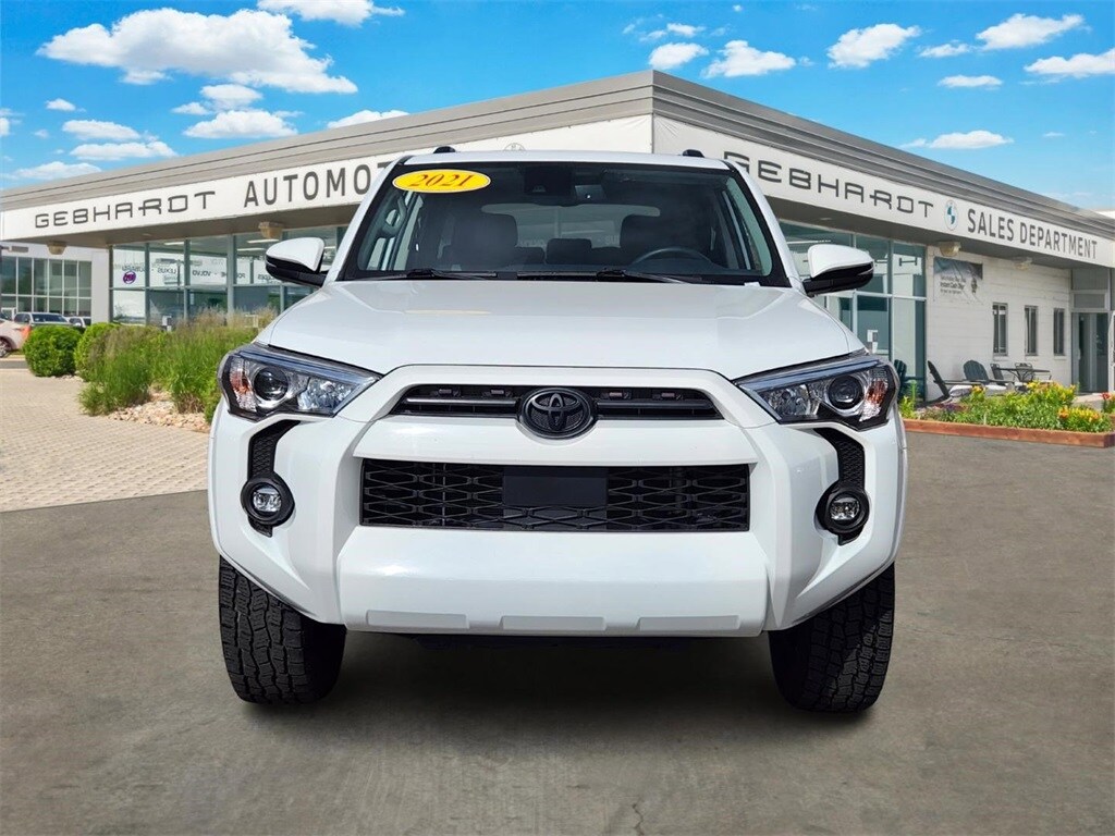 2021 Toyota 4Runner SR5 Premium photo 2