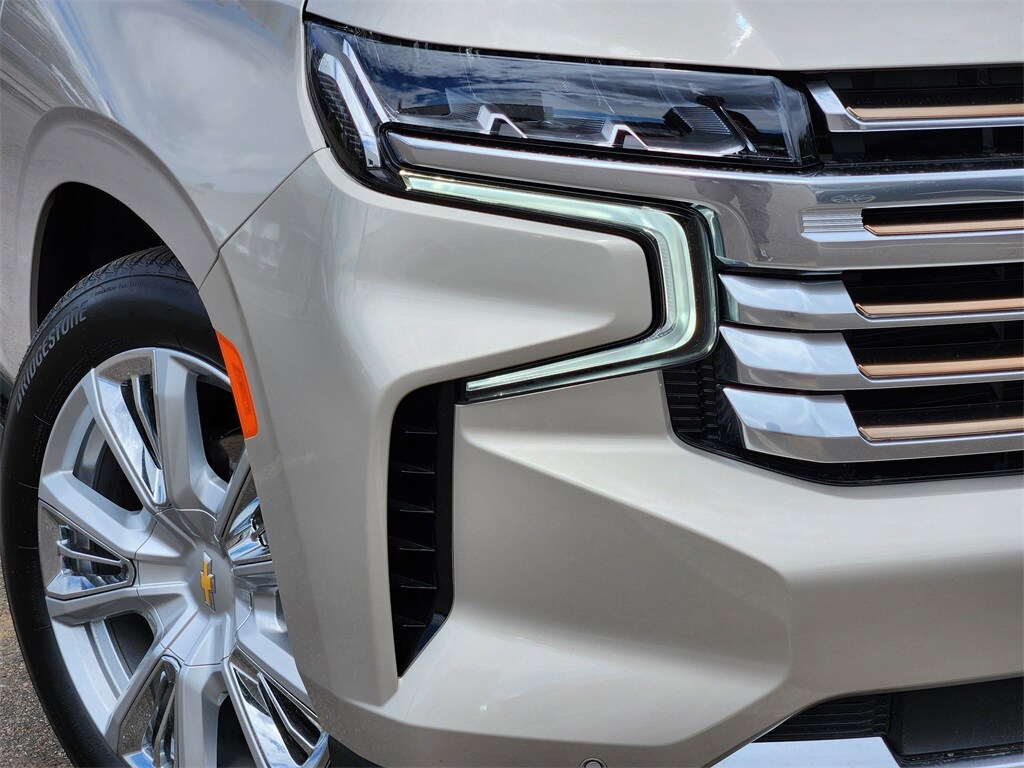 Image 8 of 2024 Chevrolet Tahoe High Country SUV