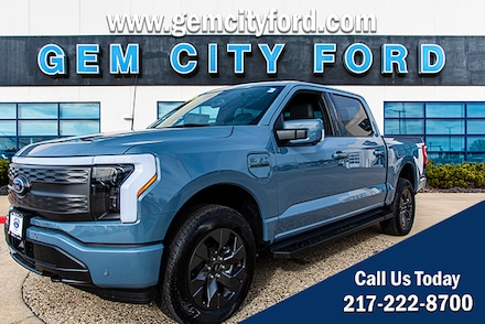 2023 Ford F-150 Lightning Lariat TRUCK