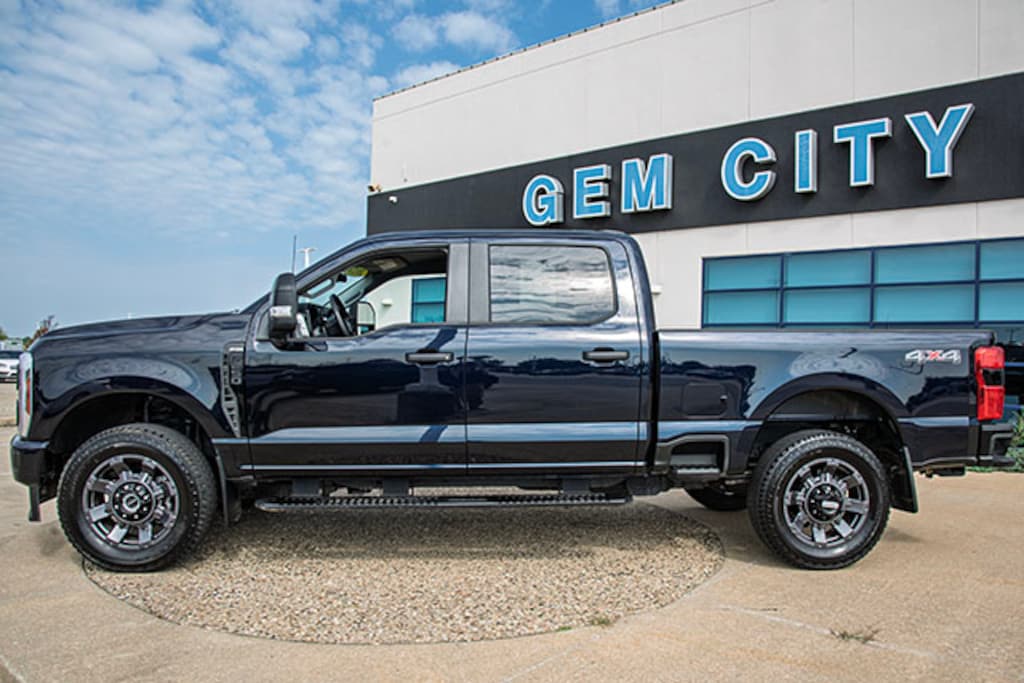 Used 2024 Ford F-250SD XL Truck