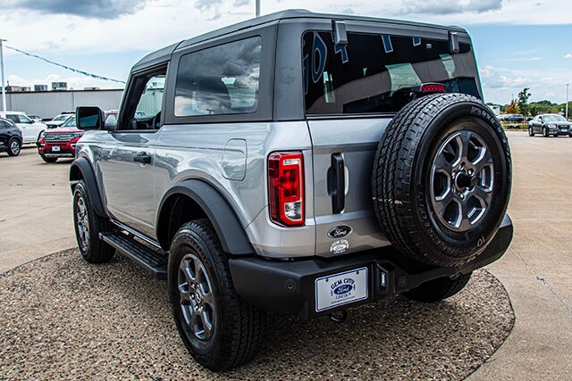 2024 Ford Bronco Big Bend photo 3
