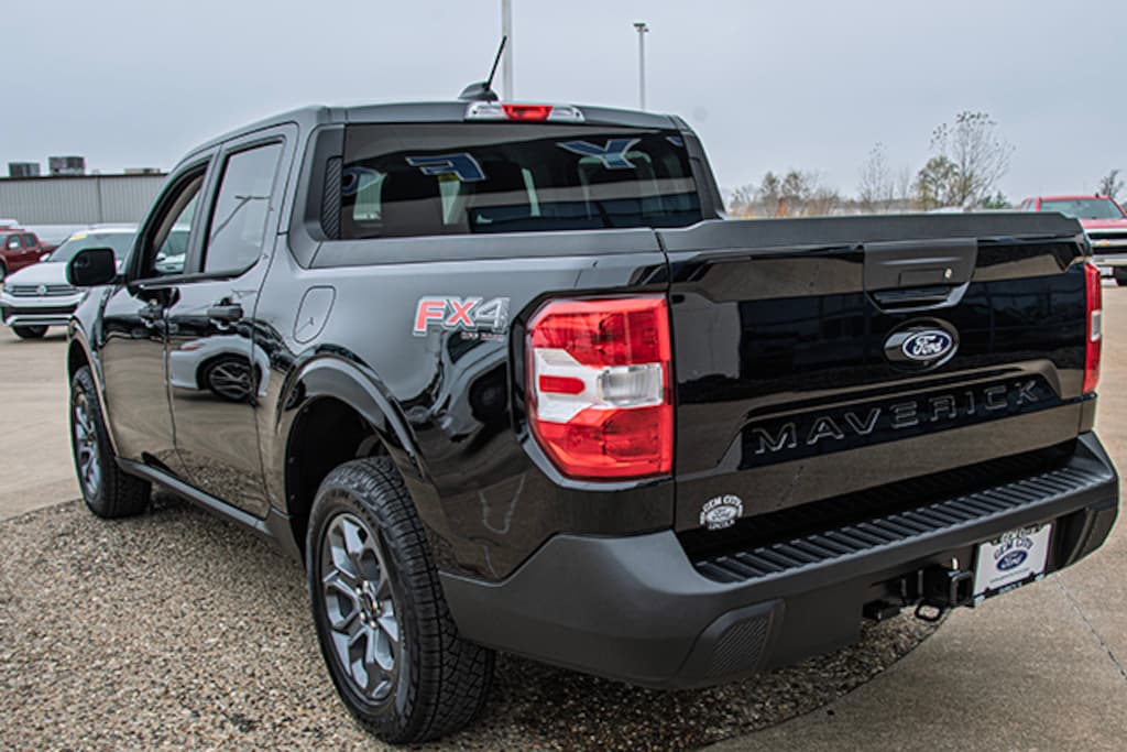 New 2025 Ford Maverick XLT TRUCK