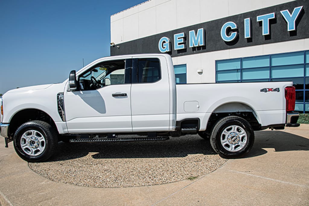 New 2026 Ford Super Duty F-250 XLT TRUCK