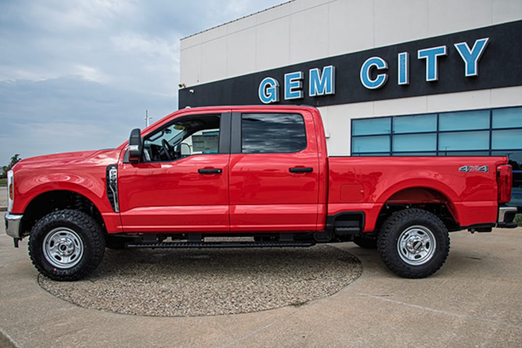 New 2026 Ford Super Duty F-250 XL TRUCK