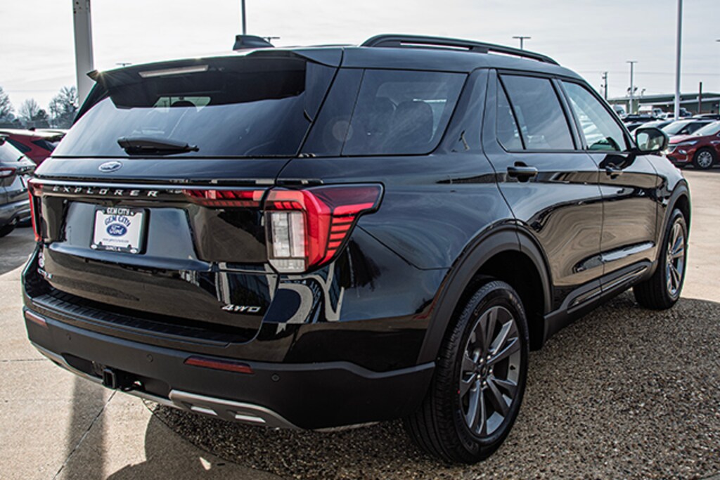 New 2026 Ford Explorer Active SUV