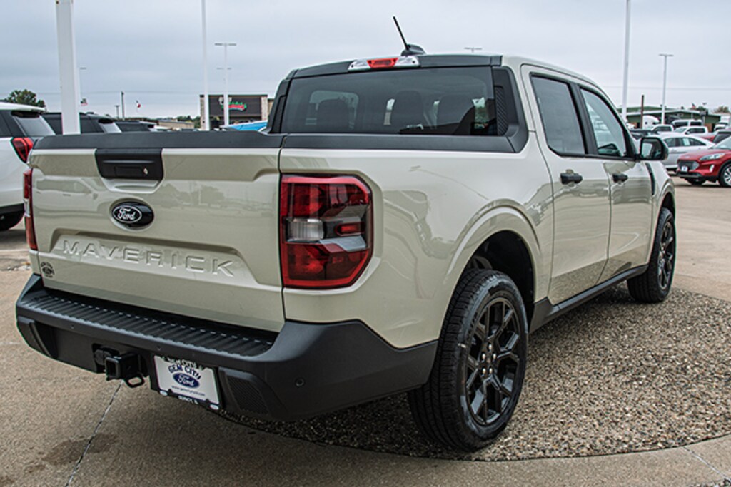 New 2025 Ford Maverick XLT TRUCK