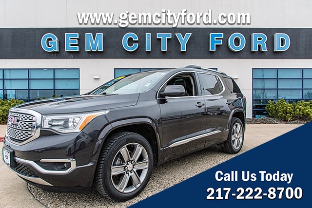 2017 GMC Acadia Denali's photo