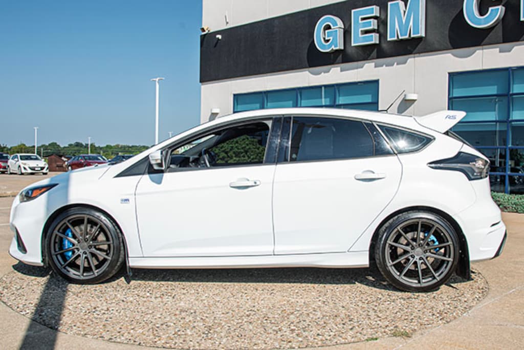 Used 2017 Ford Focus RS Hatchback
