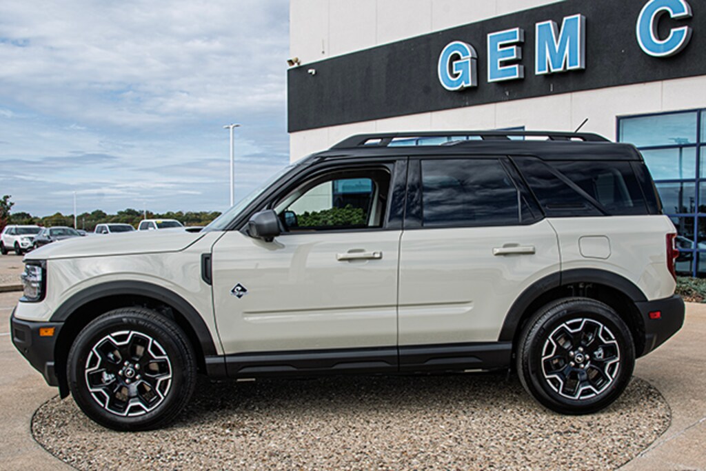 New 2025 Ford Bronco Sport Outer Banks SUV