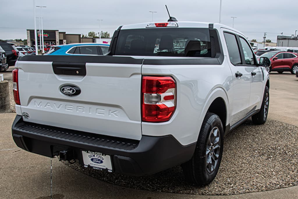 New 2025 Ford Maverick XLT TRUCK