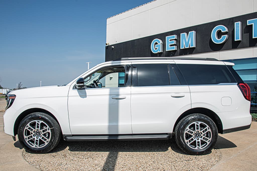 New 2026 Ford Expedition Active SUV