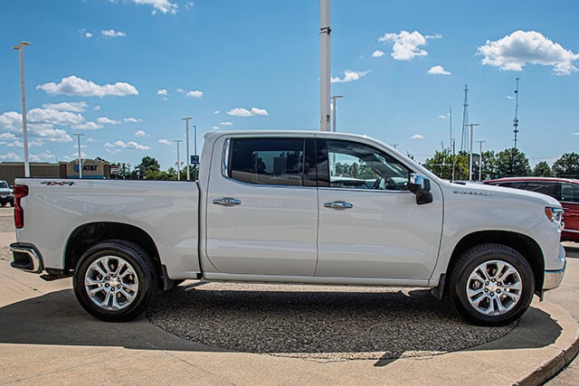 2023 Chevrolet Silverado 1500 LTZ - Photo 6