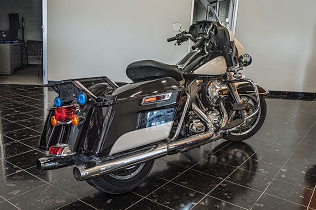Used 2014 Harley-Davidson Flht - Police Motorcycle