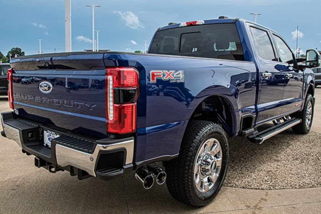 New 2026 Ford Super Duty F-350® Lariat® TRUCK