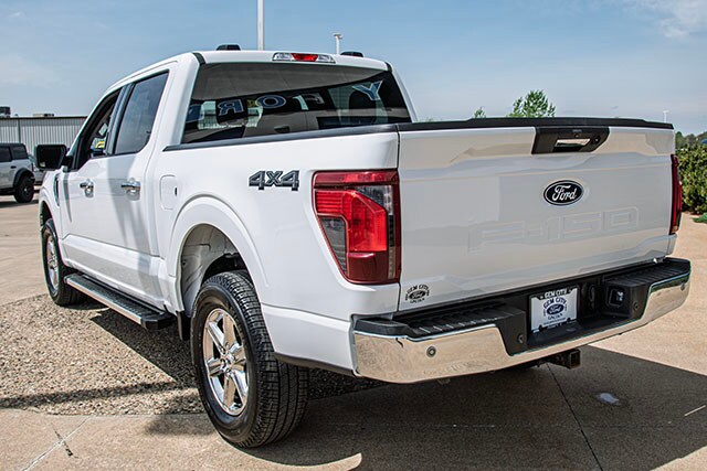 2024 Ford F-150 XLT photo 3