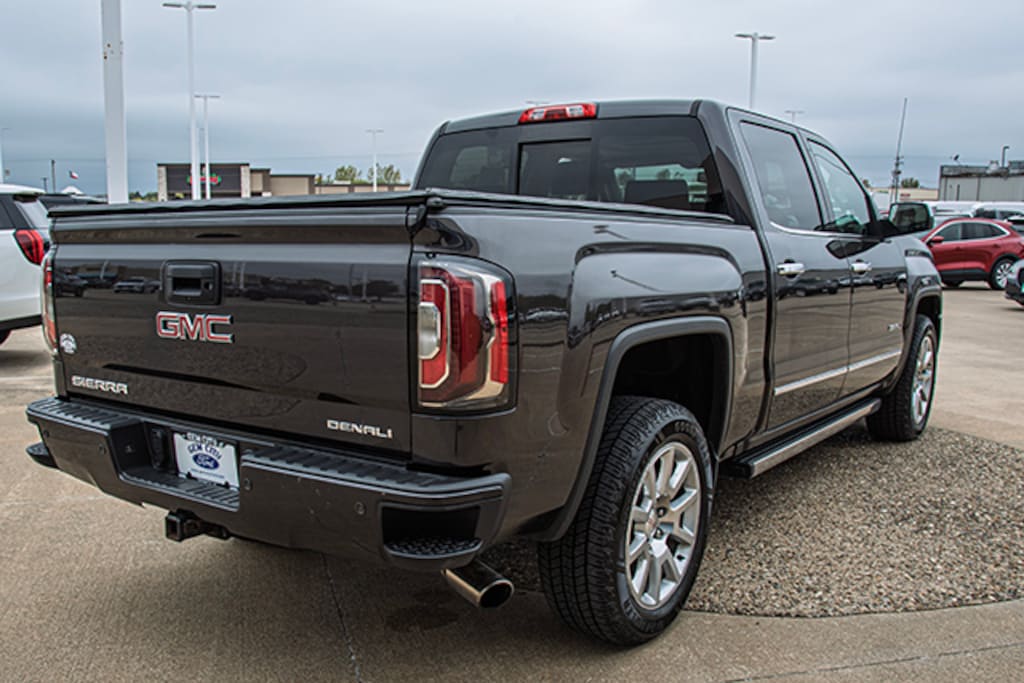 Used 2016 GMC Sierra 1500 Denali Truck
