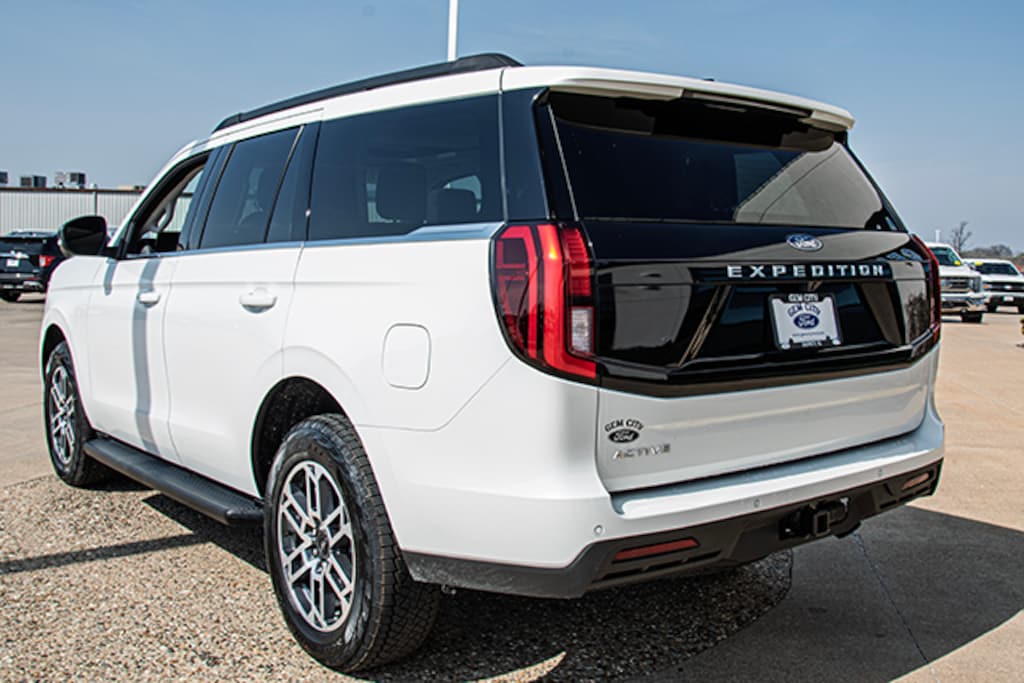 New 2026 Ford Expedition Active SUV