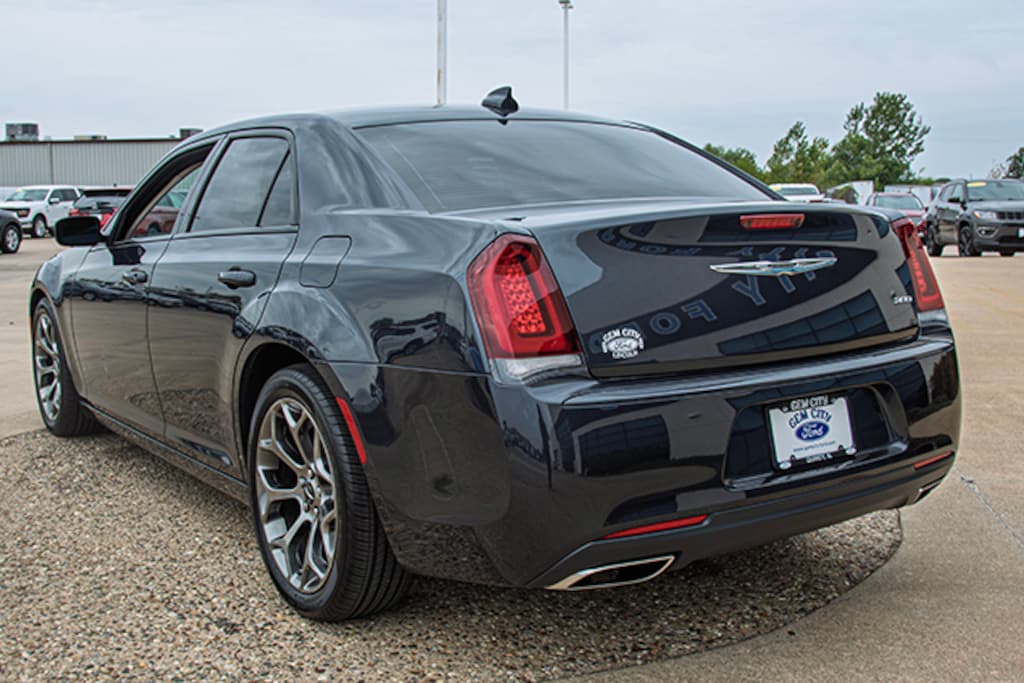 Used 2018 Chrysler 300 Touring Sedan