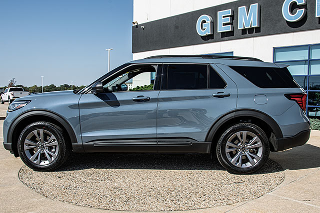 New 2027 Ford Explorer Active SUV