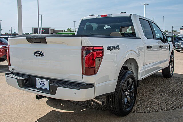 2025 Ford F-150 STX photo 3