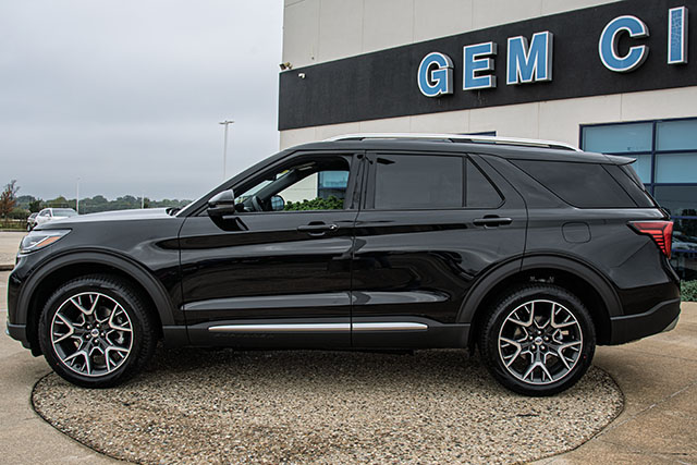 New 2027 Ford Explorer Platinum SUV