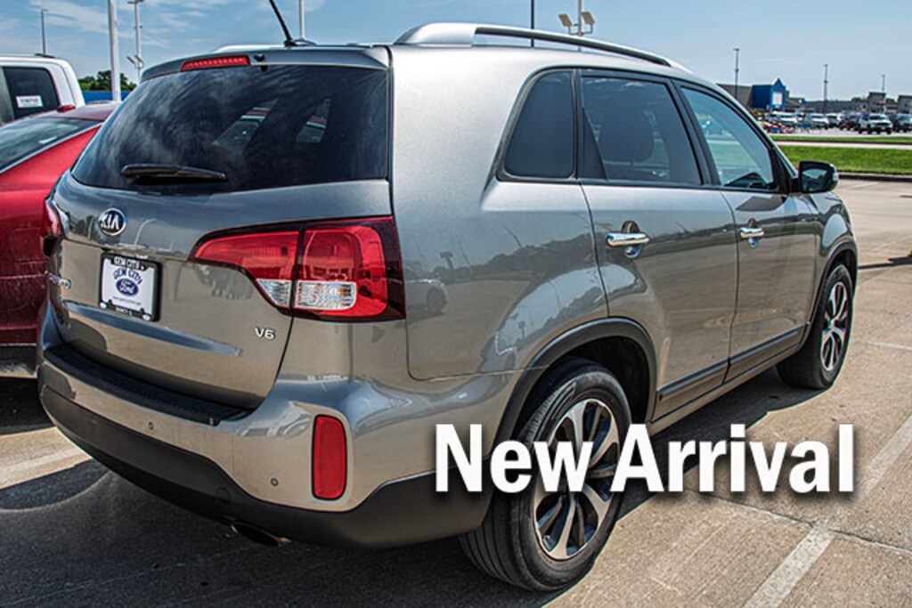 Used 2015 Kia Sorento LX SUV