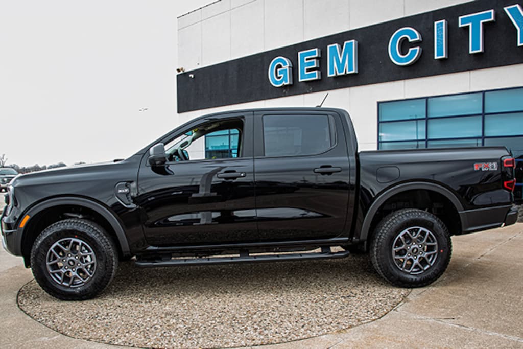 New 2025 Ford Ranger XLT TRUCK