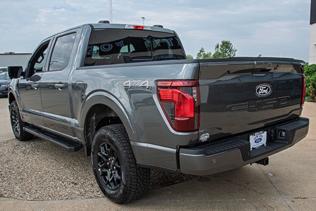New 2025 Ford F-150 XLT TRUCK