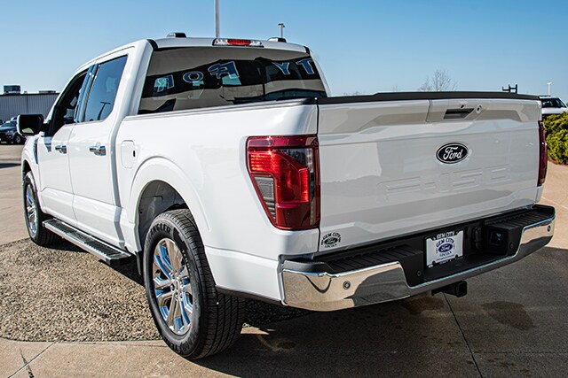 2024 Ford F-150 XLT photo 3