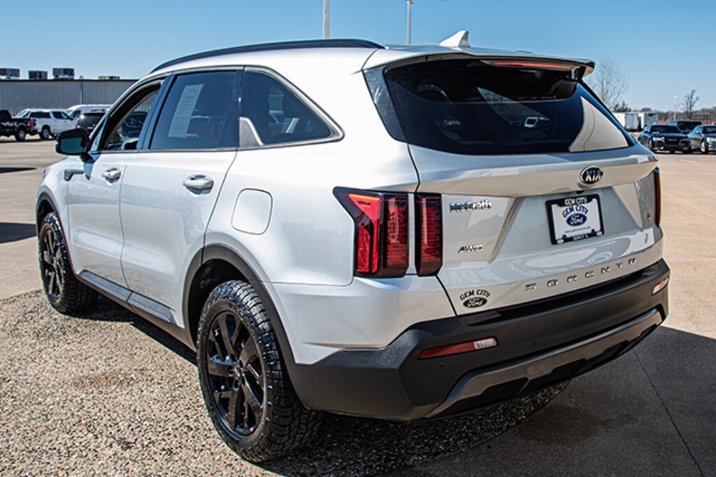 Used 2021 Kia Sorento S SUV