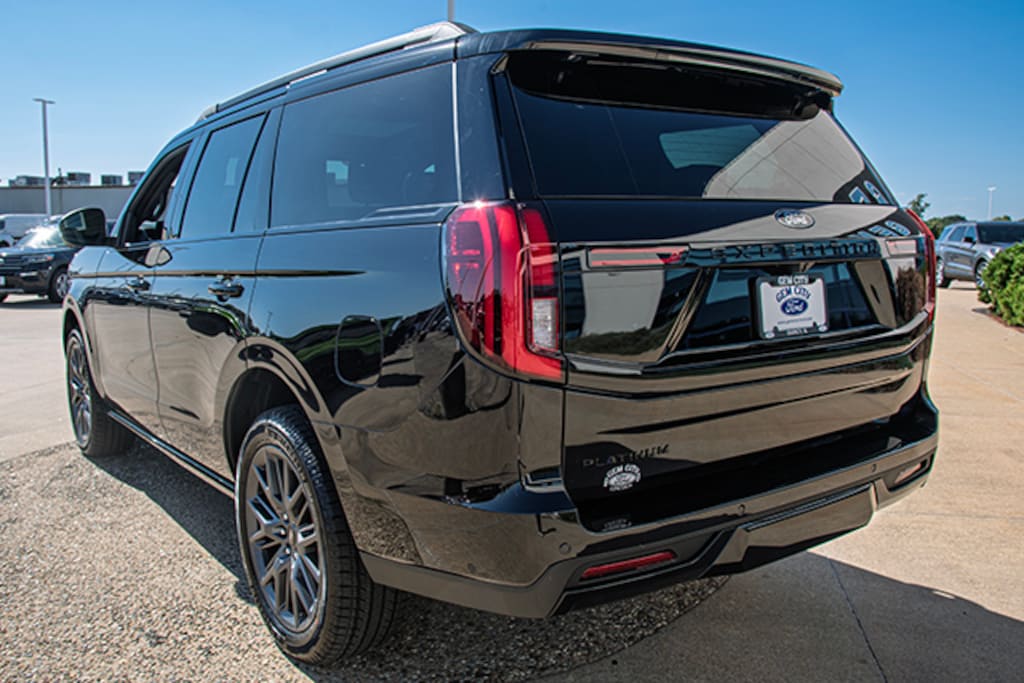 New 2025 Ford Expedition Platinum SUV